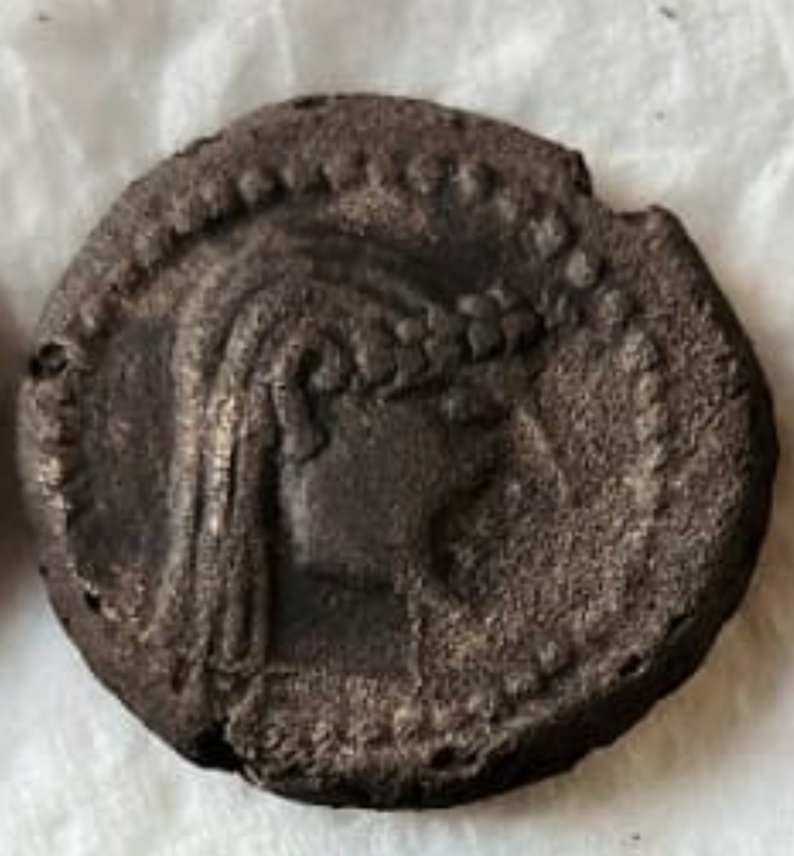 Серебряная монета Колхида