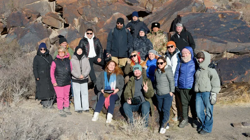 Ранее неизвестные ученым петроглифы найдены в Национальном парке "Алтын-Эмель" - фото 4